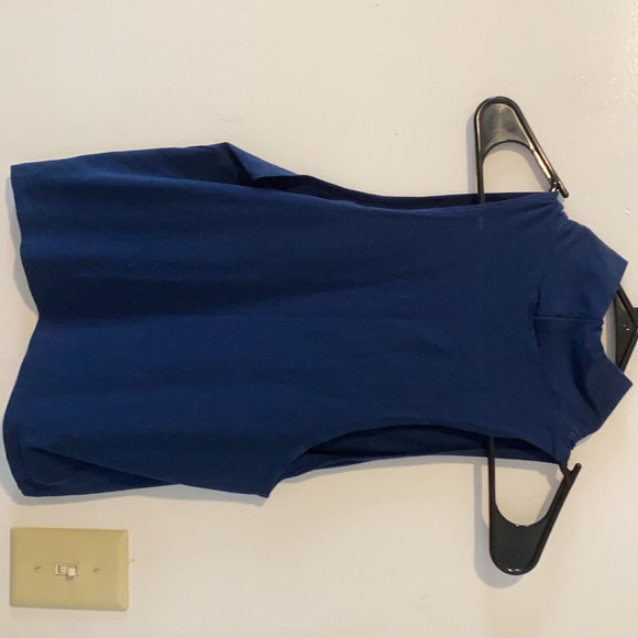Large express collared navy tank top. - Picture 2 of 2